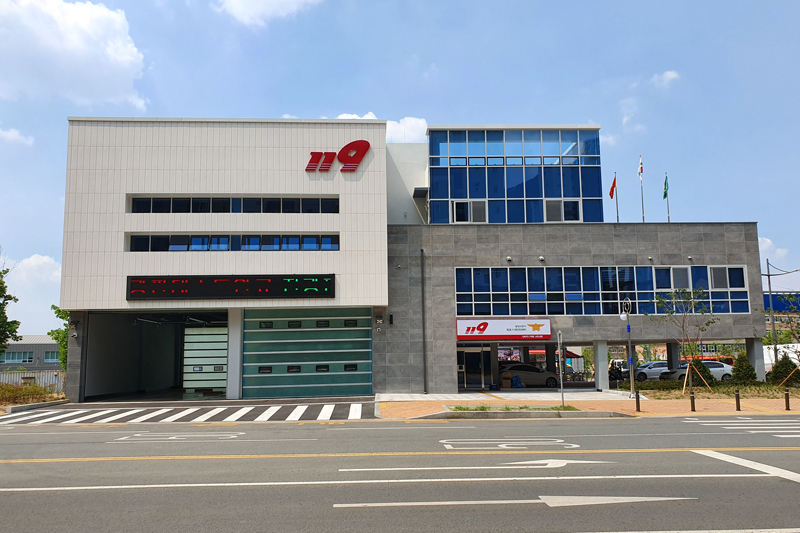 Okpo. Corea del Sur. Blanconat f55 9010 0
