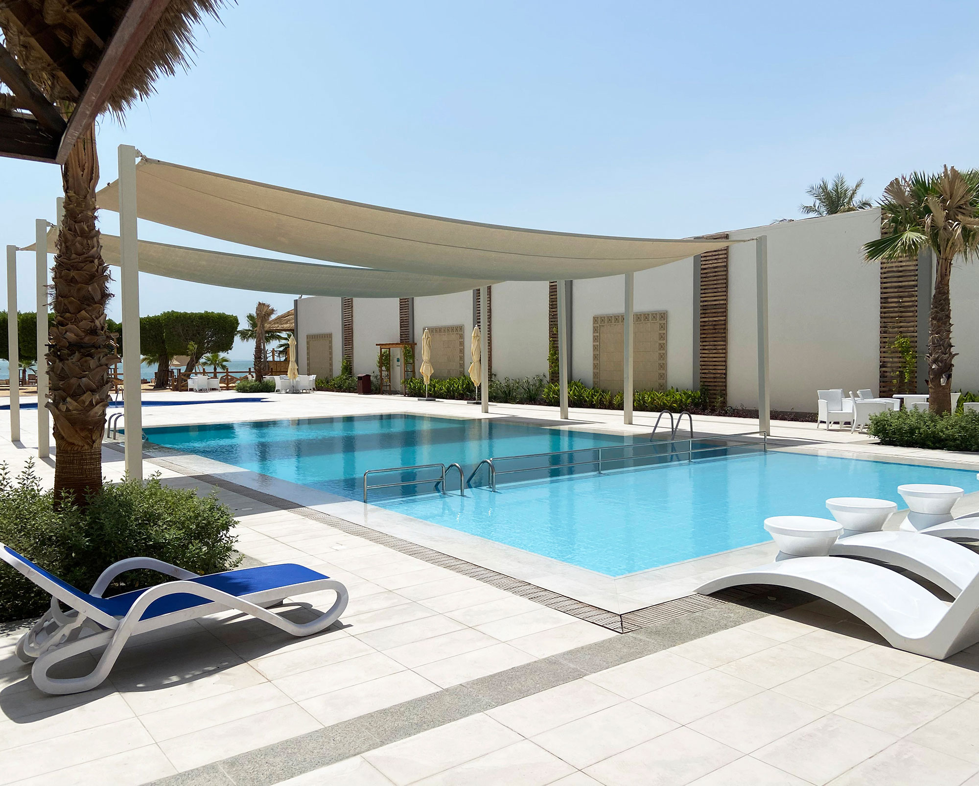 Porcelánico para piscinas Dana Bay Resort Half moon beach Khobar Saudi Arabia 2 ret