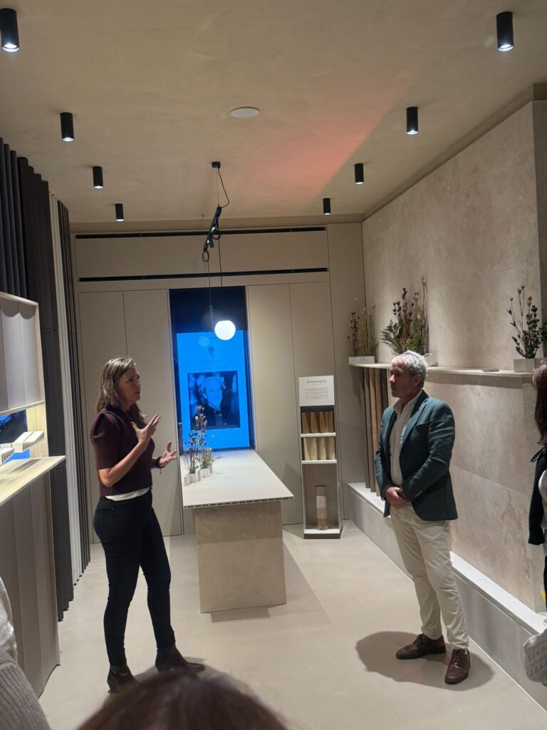 Encuentro con medios sobre diseño matérico y arquitectura sostenible Encuentro 26 nov 09