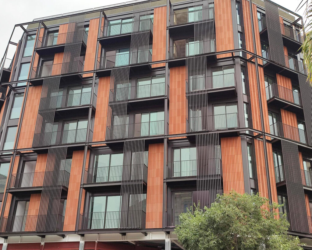 Barcelona. España. Multifuncional sh 2 ret02 e1687446664832