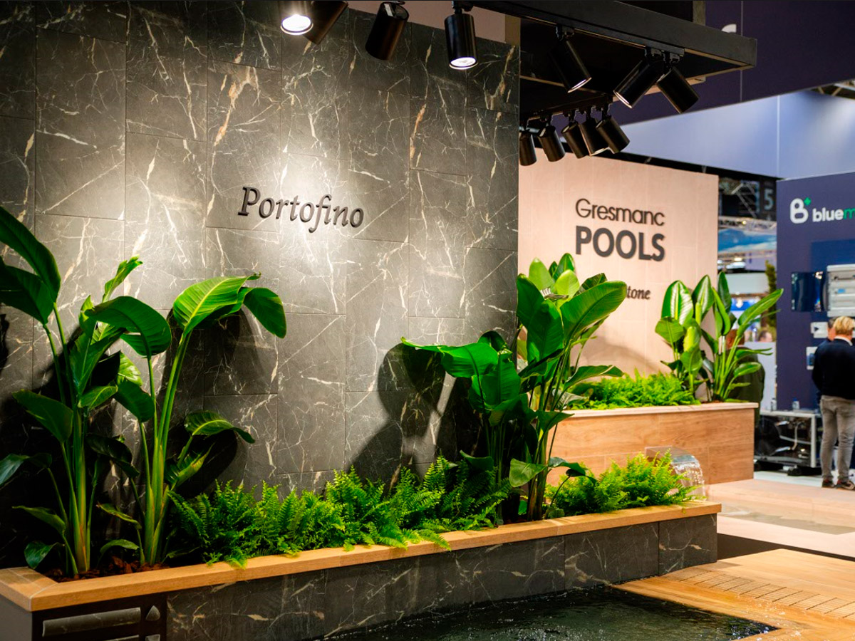 La cerámica para piscinas de Gresmanc deslumbra en Piscine Global 2024 ceramica gresmanc piscinas